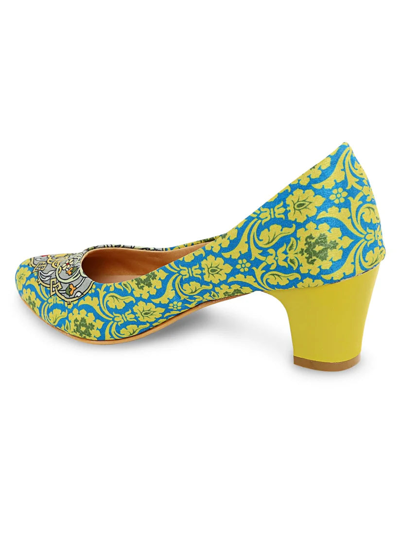 Kanvas Mughal Fresco-Inspired Heels – A Step into Royalty