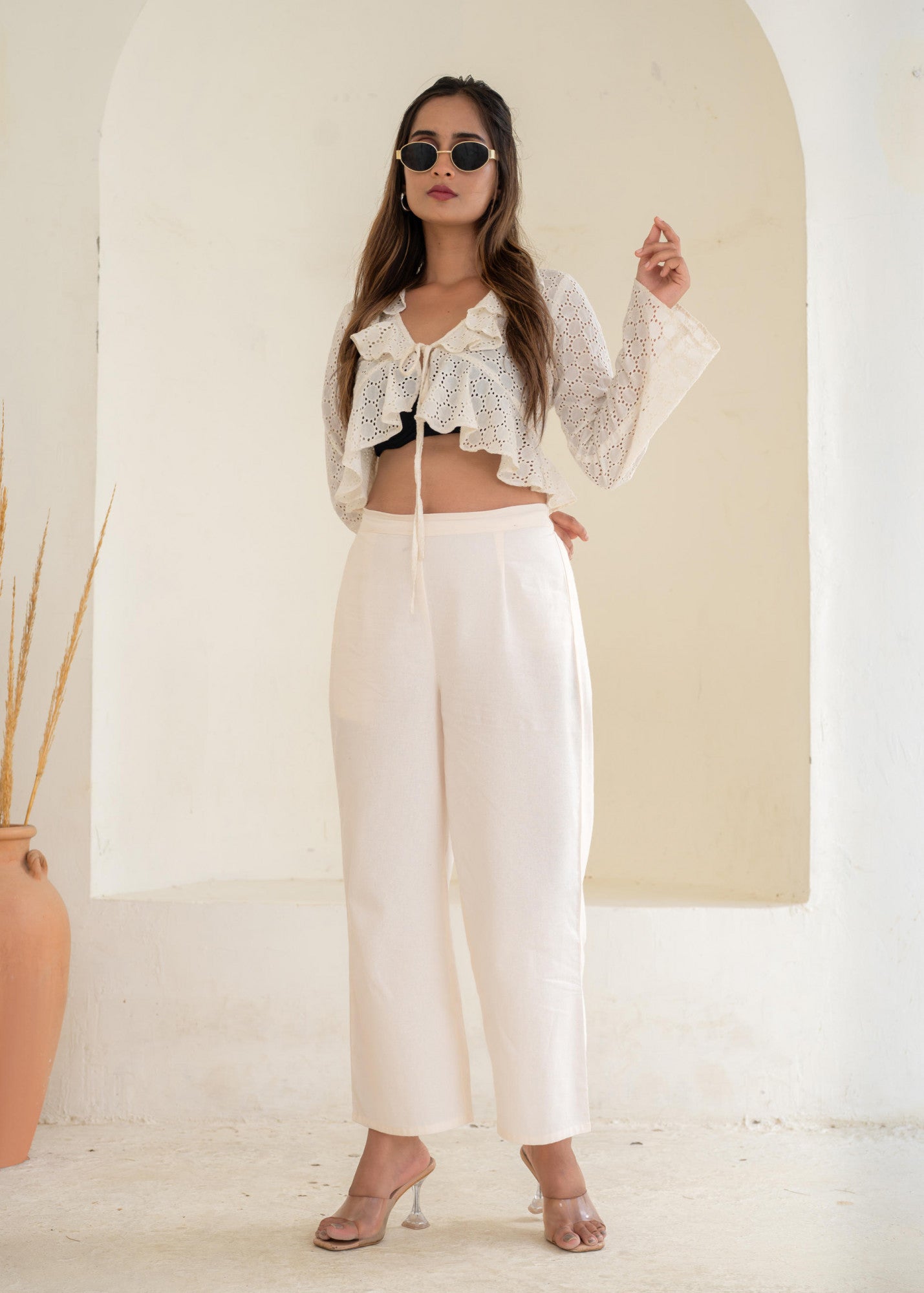 Women’s Off-White Solid Straight Cotton Pants with Pocket