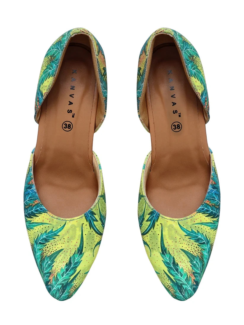 Kanvas Handmade Watercolor Art Heels