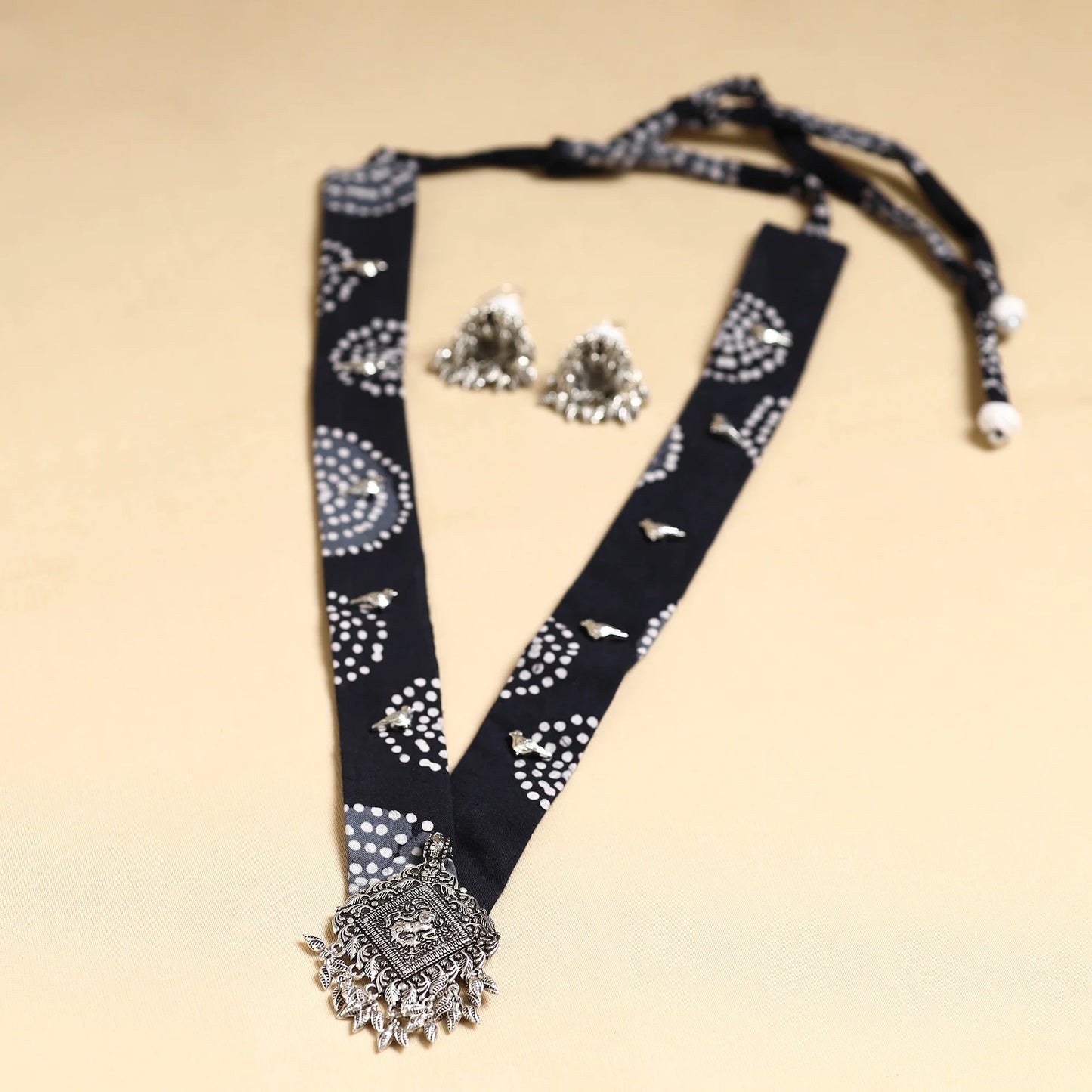 Handcrafted Fabric Necklace Set with German Silver Pendant.