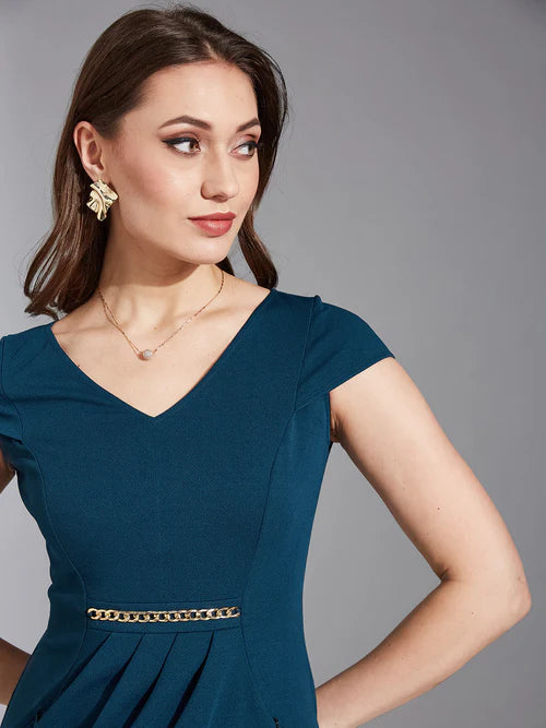 Women's Teal Solid Wrapped V-Neck Knee-Long Slim Fit Dress