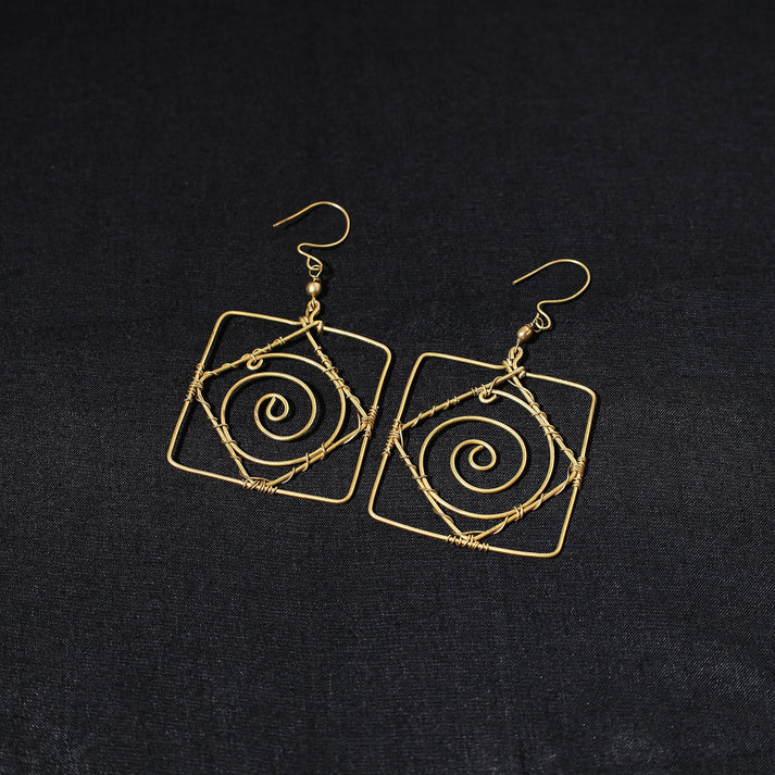 Handcrafted Brass Dokra Earrings – Tribal Artistry in Metal