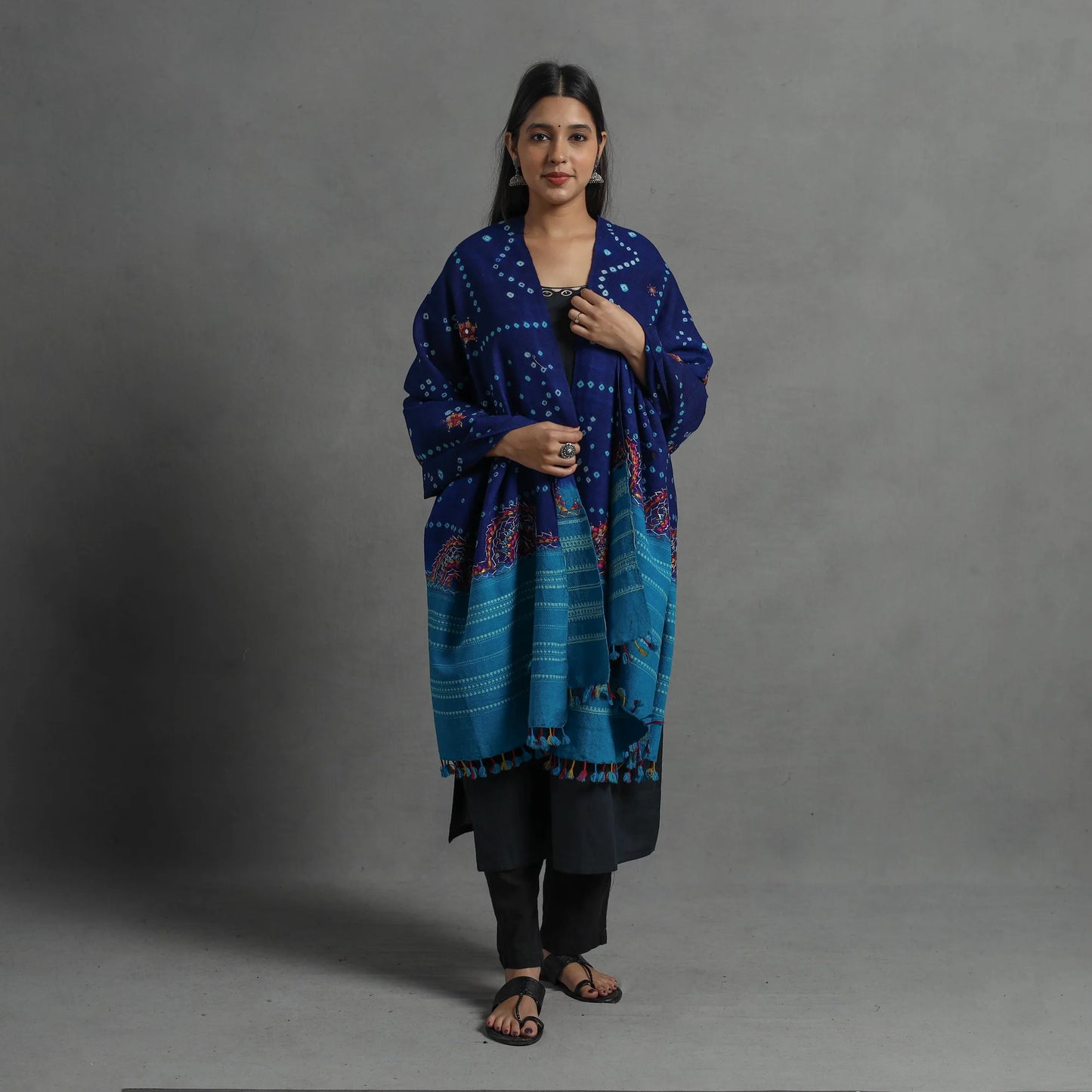 Handwoven Merino Wool Bandhani Shawl with Neran Embroidery