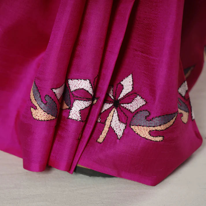 Plumvera Bengal Kantha embroidery silk saree close up of magenta silk border with floral hand embroidery detail