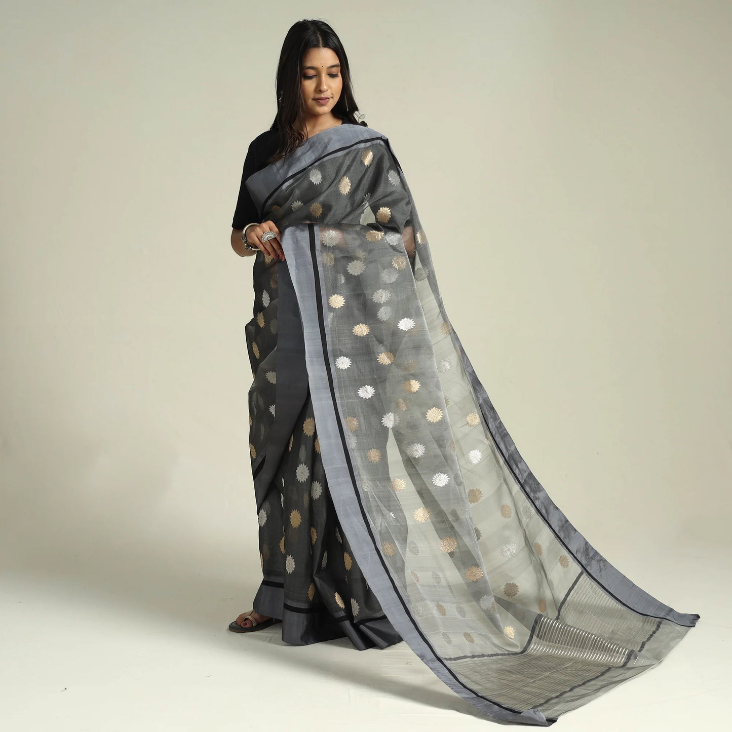 Traditional Grey Chanderi Katan Silk Handloom Saree