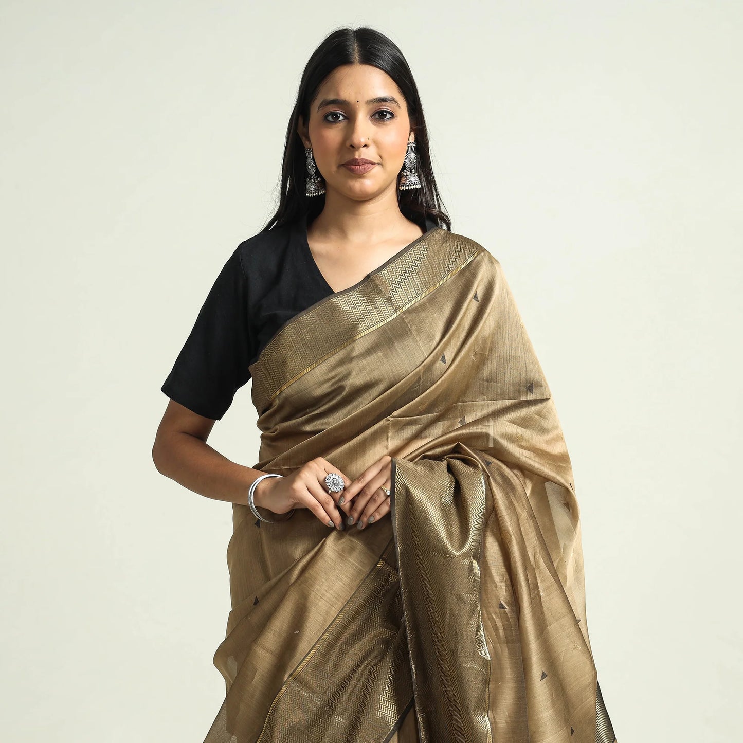 Traditional Chanderi Silk Cotton Handloom Saree with Zari Border & Buta