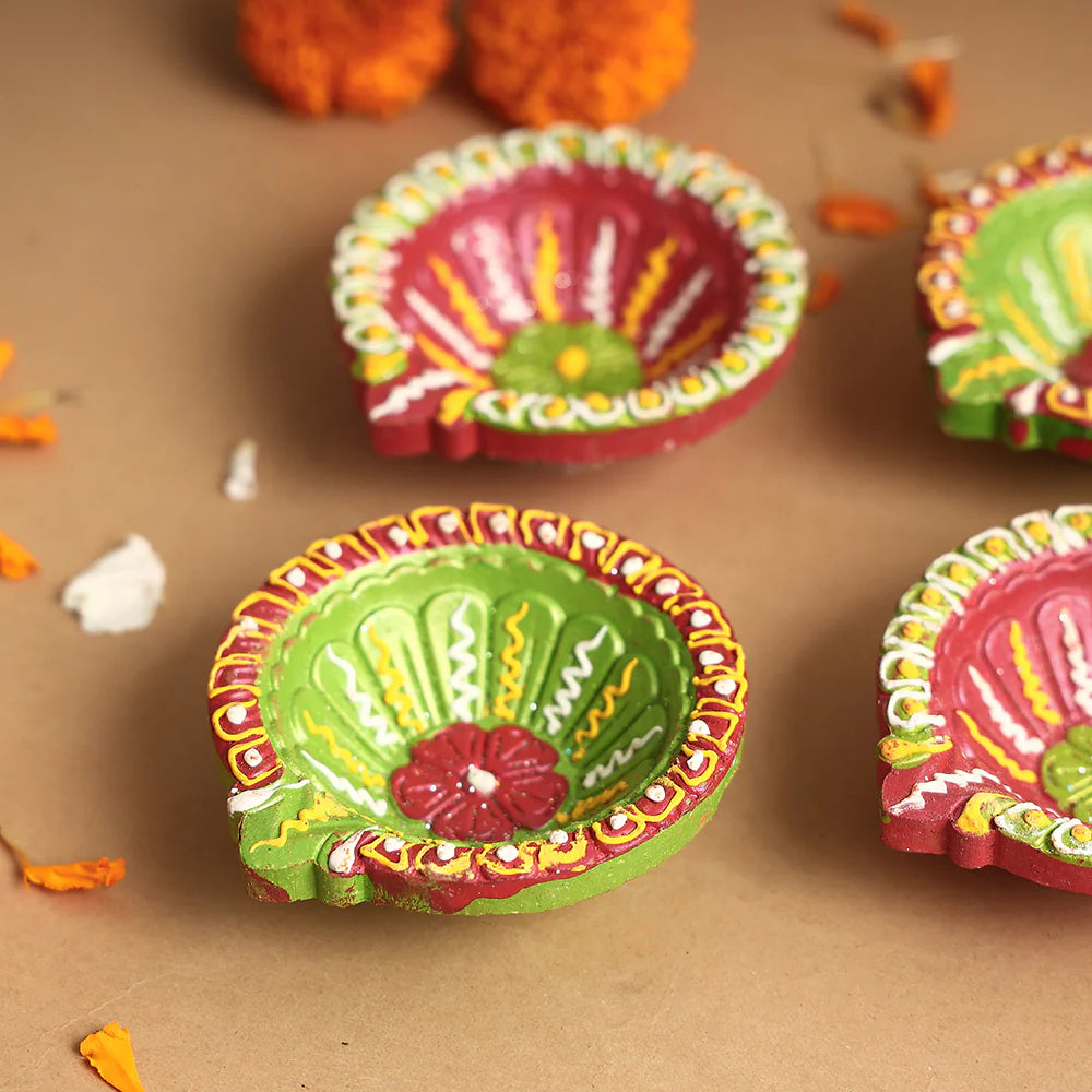 Handpainted Terracotta Diyas – Set of 4 Traditional Festive Clay Lamps for Diwali Décor
